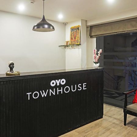 Townhouse Near Secunderabad Railway Station, Yashoda Hospital, Patny Centre Екстериор снимка