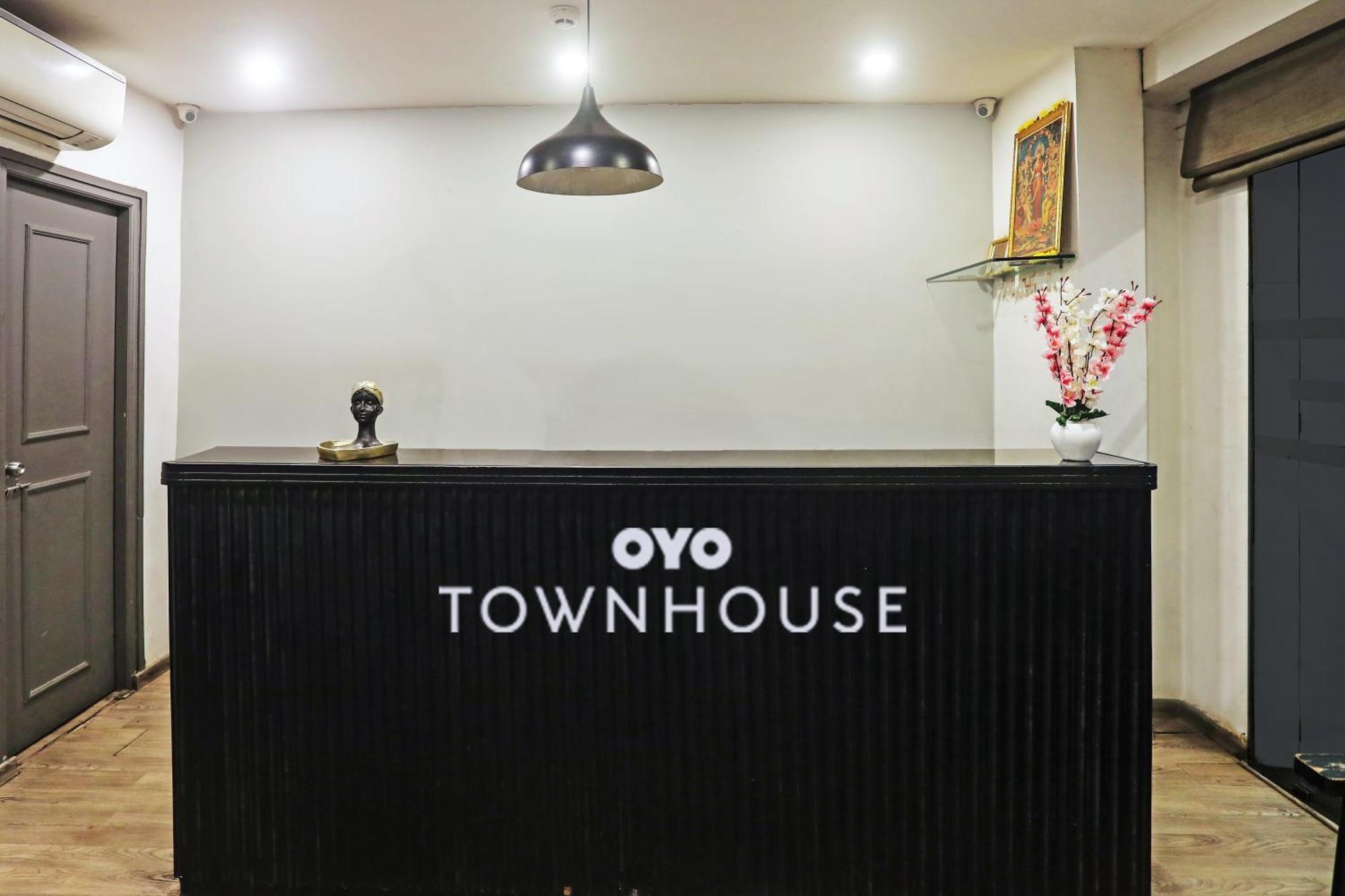 Townhouse Near Secunderabad Railway Station, Yashoda Hospital, Patny Centre Екстериор снимка